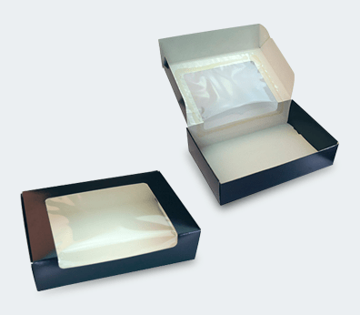 Lepenková krabička na sushi s okénkem