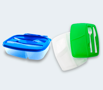 Plastic lunchbox